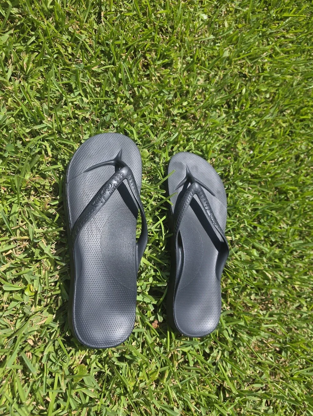 Archies Arch Support Flip Flops - Picture 2 of 8